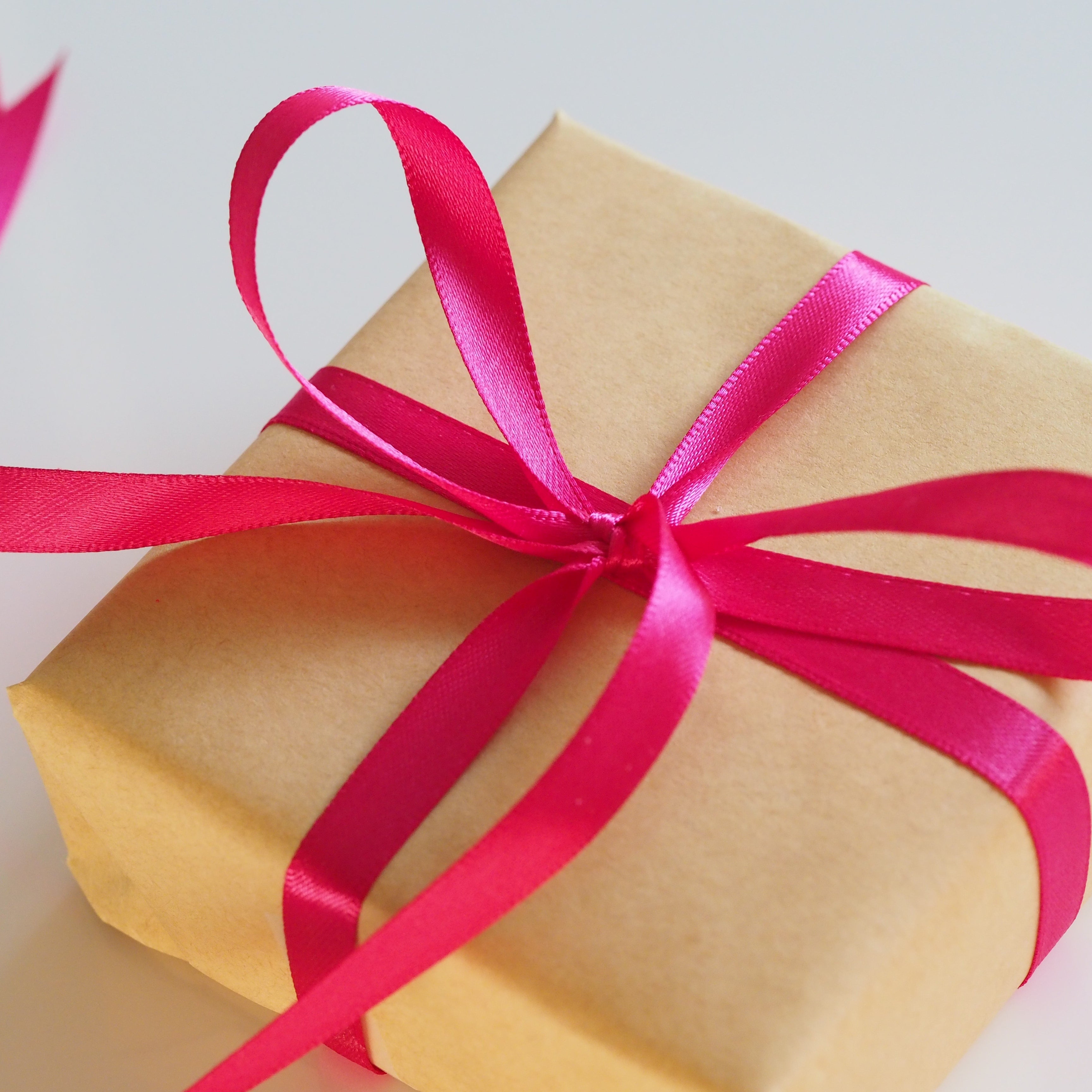 9 Thoughtful Christmas Gifts From Small Businesses in 2023-Skudaboo