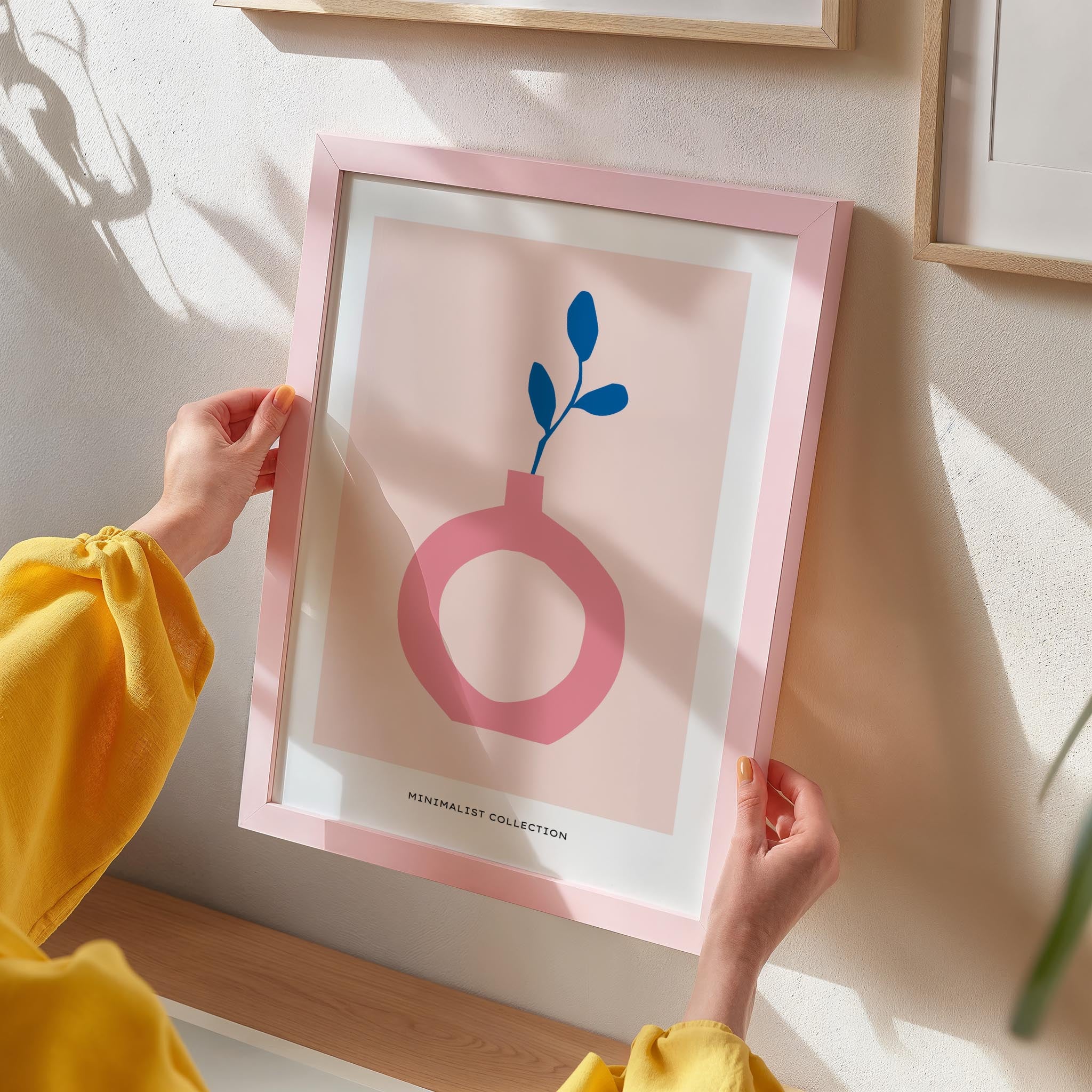 Minimalist Vase Art Print-Skudaboo